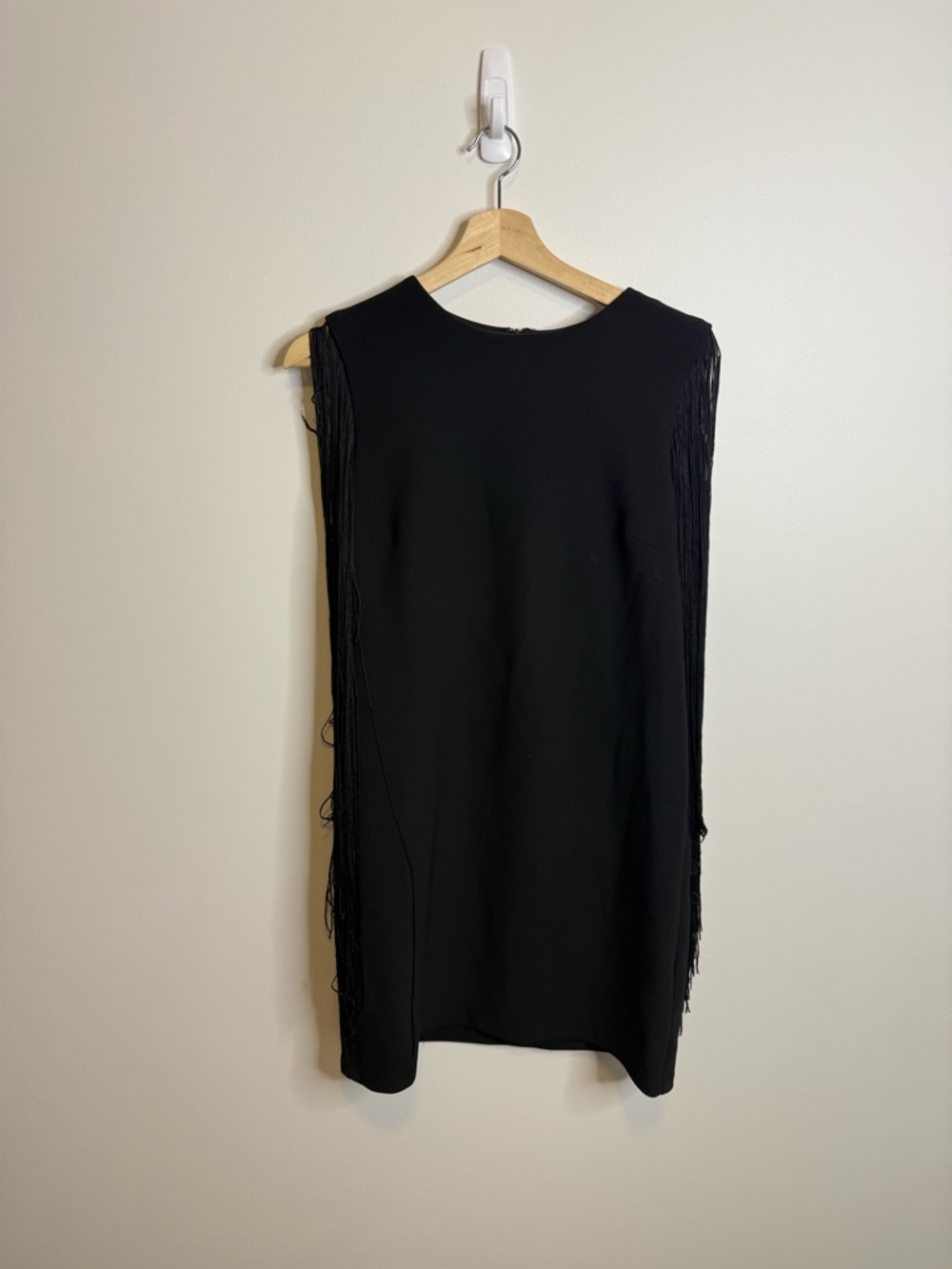 Taylor Black Fringe Shift Dress sleeve - Women size 10